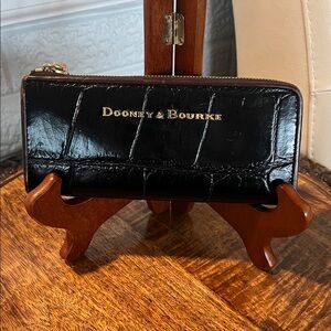 Dooney & Bourke Denison Zip Clutch Wallet in crocodile-embossed leather